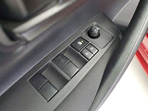 Used 2025 Toyota Corolla LE FWD image 18