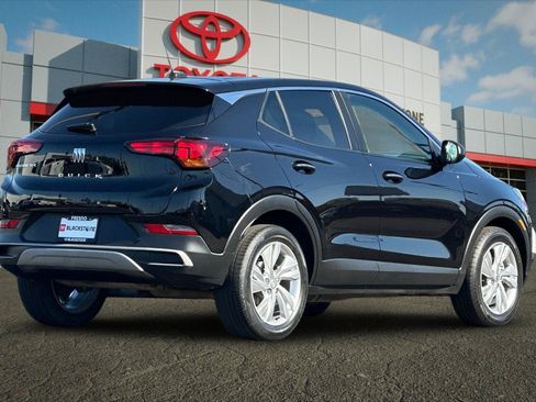 Used 2024 Buick Encore GX Preferred FWD image 3