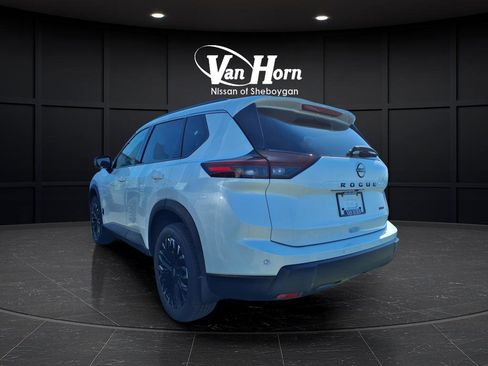 New 2026 Nissan Rogue SV AWD/4WD image 4