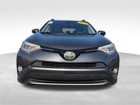 Used 2017 Toyota RAV4 Limited FWD image 10