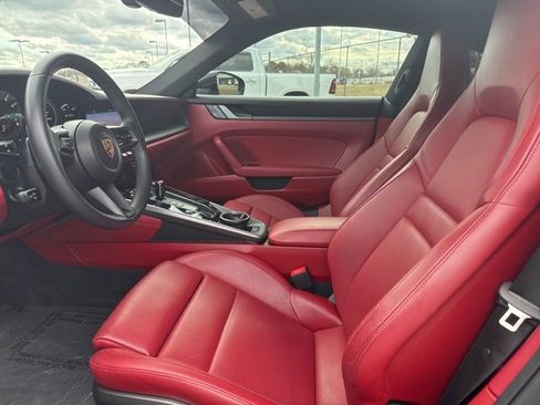 Used 2021 Porsche 911 Carrera image 10