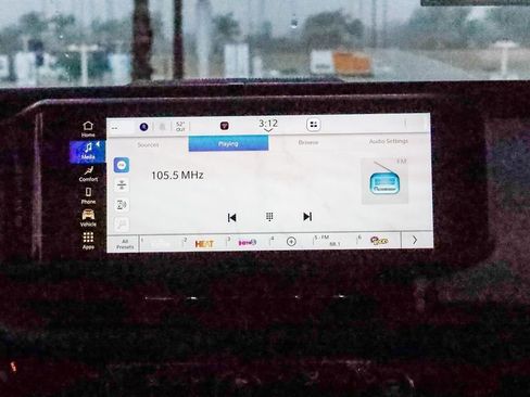 New 2026 Jeep Gladiator Sport image 17