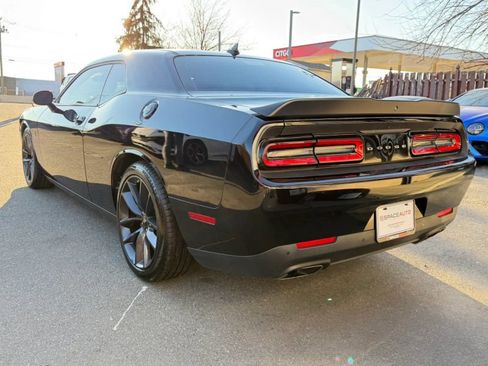 Used 2019 Dodge Challenger R/T Scat Pack image 7