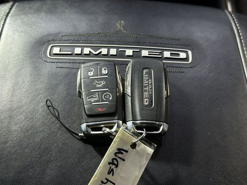 Used 2021 RAM 1500 Limited w/ Body Color Bumper Group AWD/4WD image 35