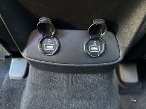 Used 2019 Hyundai Santa Fe Limited FWD image 19