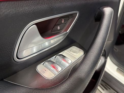 Used 2024 Mercedes-Benz GLS 450 4MATIC image 28