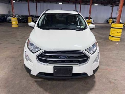 Used 2020 Ford EcoSport SE image 2