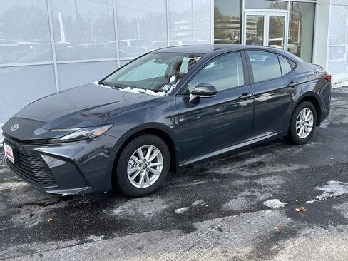 Certified 2025 Toyota Camry LE image 2