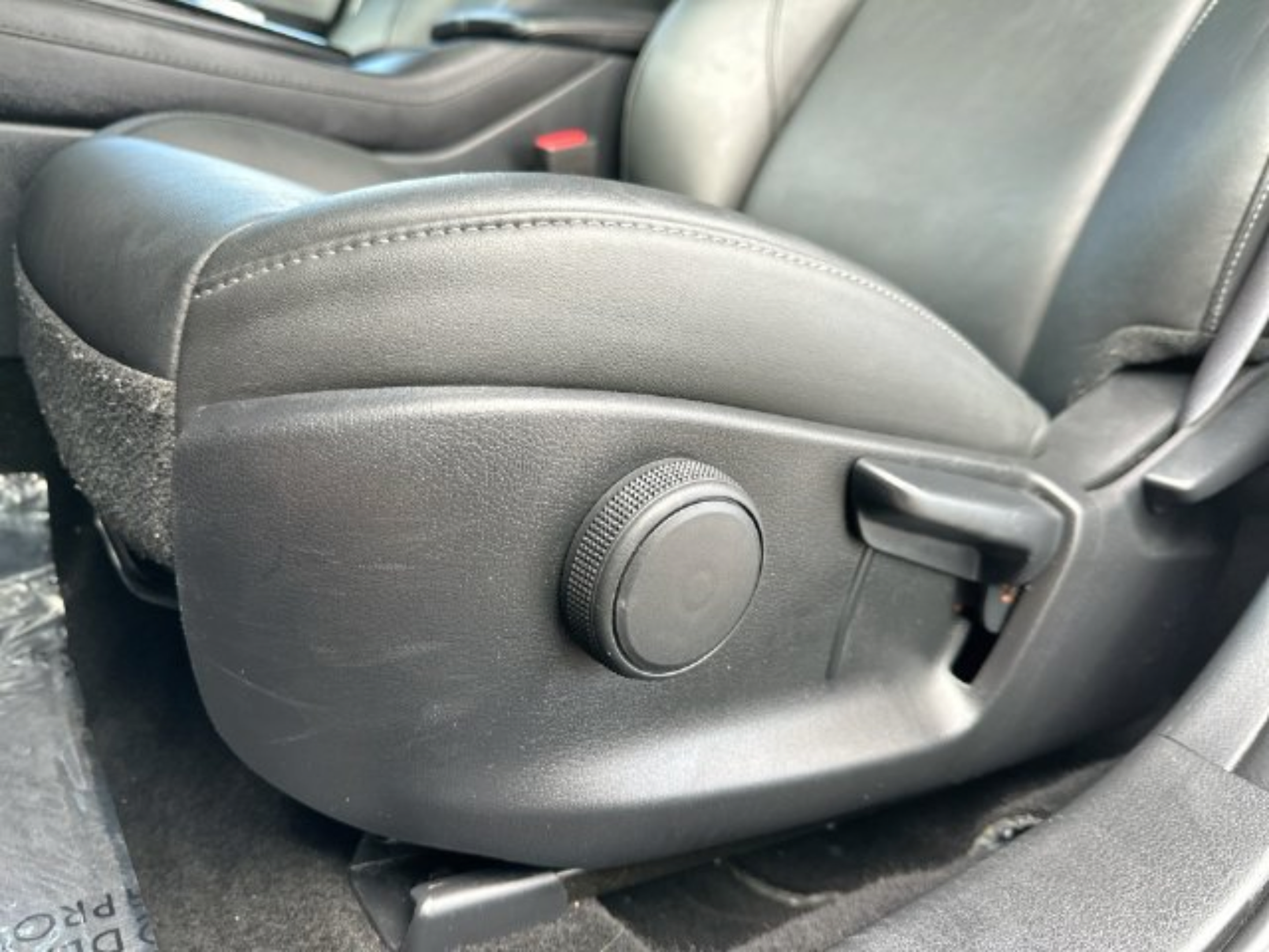 Used 2024 MAZDA CX-30 AWD 2.5 S w/ Select Sport Pkg image 14