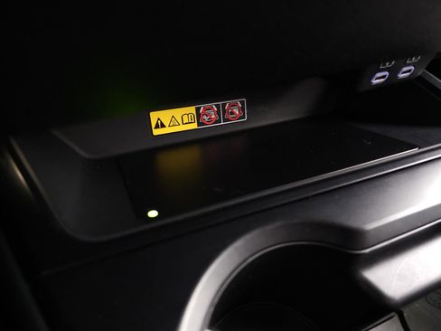 Used 2023 Lexus UX 250h F Sport w/ Accessory Package (Z2) image 28