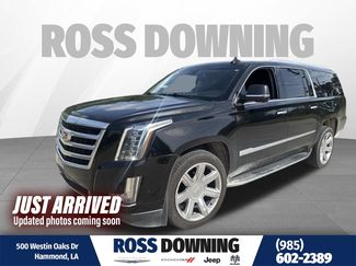 Used 2019 Cadillac Escalade ESV Luxury RWD video 1