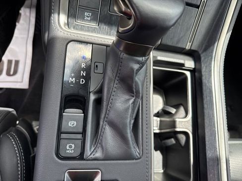 Used 2024 Lexus GX 550 AWD/4WD image 23