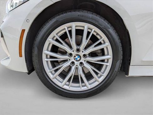Certified 2024 BMW 330i Sedan w/ Convenience Package RWD image 24