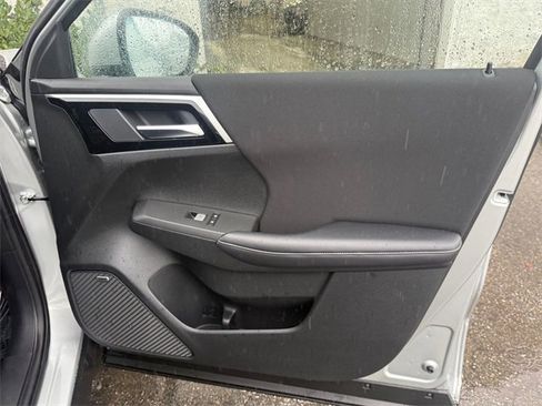 New 2026 Mitsubishi Outlander ES image 23