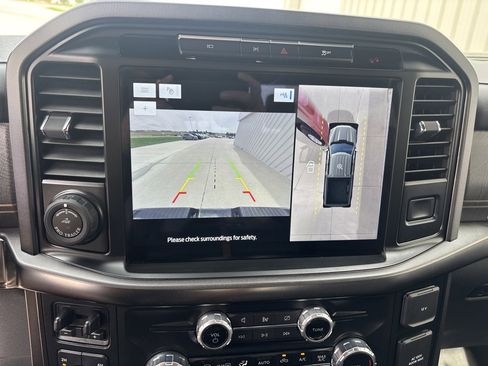 Used 2023 Ford F150 Platinum w/ Equipment Group 701A High image 39