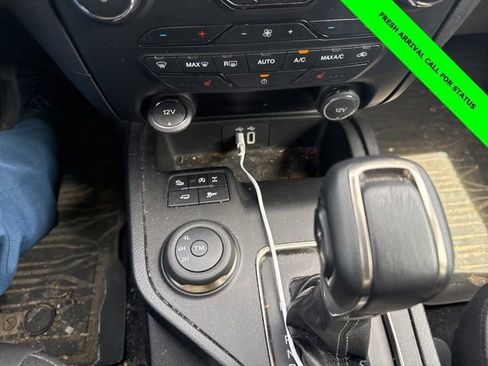 Used 2020 Ford Ranger XLT w/ Equipment Group 302A Luxury AWD/4WD image 26