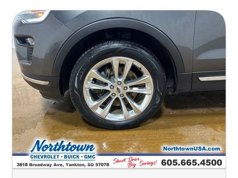 Used 2019 Ford Explorer Limited AWD/4WD image 12