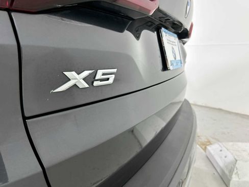 Used 2022 BMW X5 xDrive40i w/ Premium Package image 28