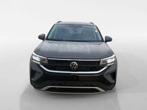 Used 2023 Volkswagen Taos SE image 18