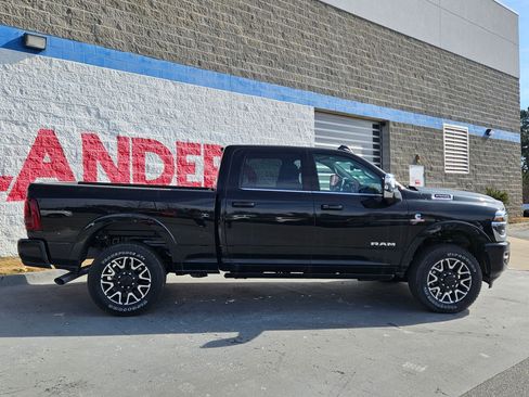 New 2026 RAM 2500 Limited image 8