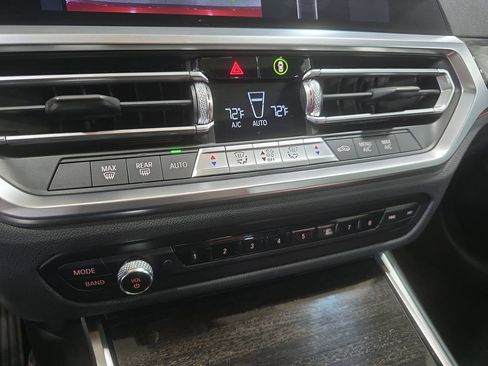 Certified 2022 BMW 330i Sedan w/ Driving Assistance Package image 20