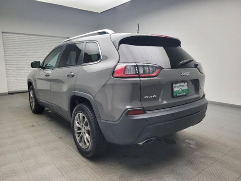 Used 2019 Jeep Cherokee Latitude Plus w/ Comfort/Convenience Group image 5