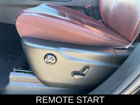 Used 2023 Dodge Durango GT image 10