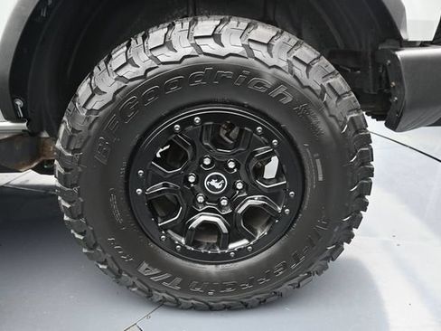 Used 2021 Ford Bronco Wildtrak AWD/4WD image 11
