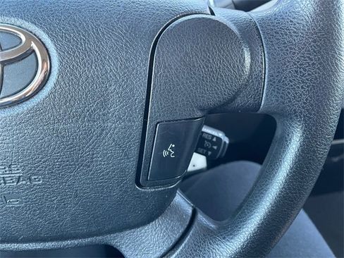 Used 2012 Toyota Tundra 4x4 Double Cab w/ Tow Pkg image 25