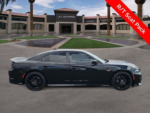 Used 2023 Dodge Charger Scat Pack RWD image 9