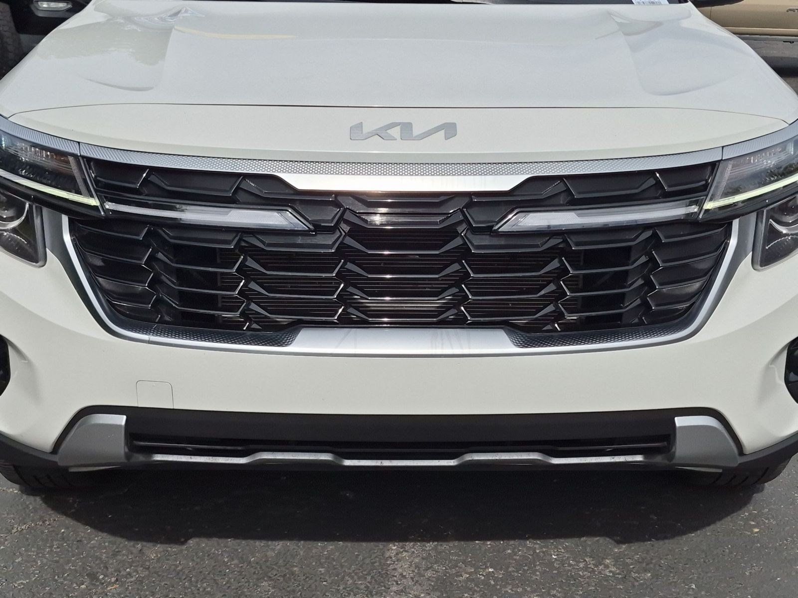 Used 2026 Kia Seltos S AWD/4WD image 11