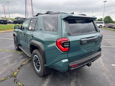 New 2026 Toyota 4Runner TRD Off-Road Premium AWD/4WD image 5