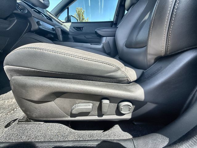 Used 2026 Subaru Outback Limited AWD/4WD image 12