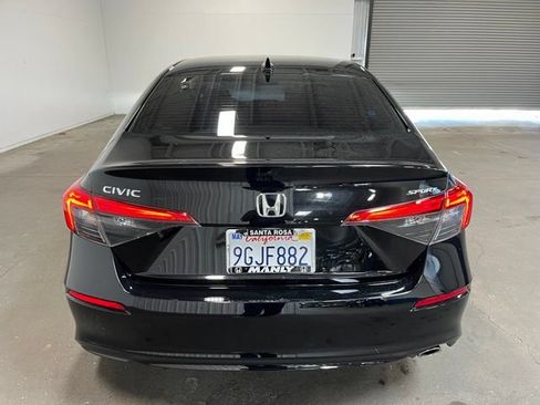 Used 2023 Honda Civic Sport image 4