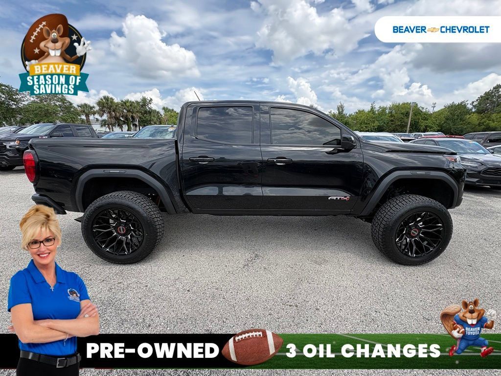 Used 2024 GMC Canyon AT4 w/ Technology Package AWD/4WD image 8
