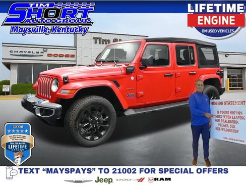 Used 2022 Jeep Wrangler Unlimited Sahara w/ Cold Weather Group AWD/4WD image 1