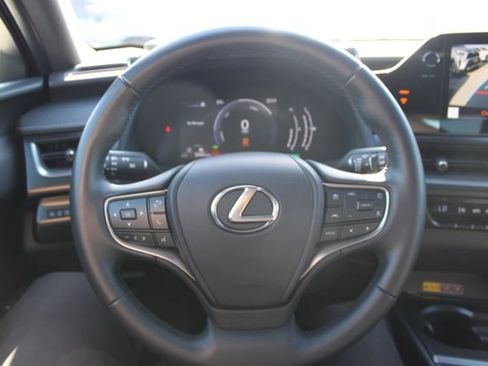 Certified 2025 Lexus UX 300h FWD image 16