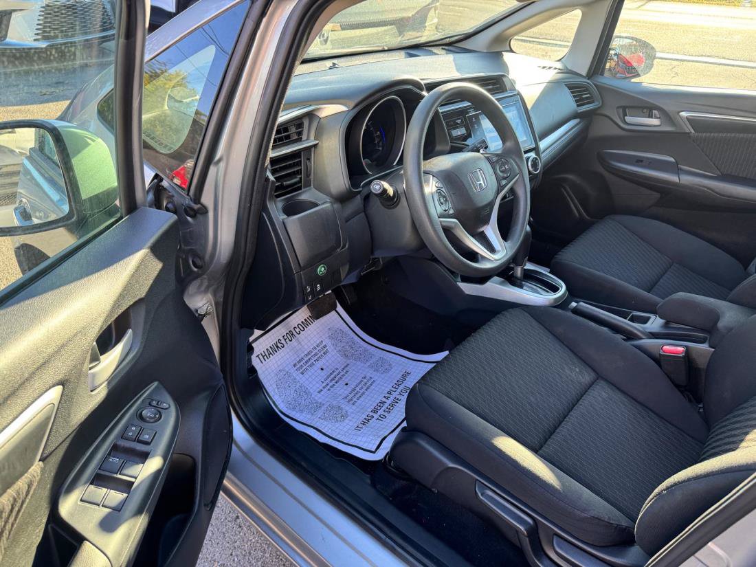 Used 2020 Honda Fit EX image 12