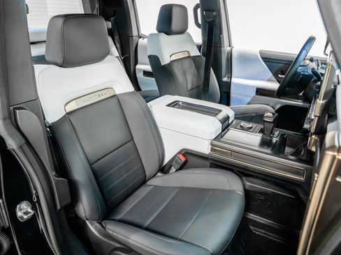 Used 2024 GMC Hummer EV 3X w/ Extreme Off-Road Package image 23