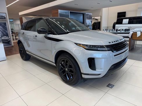 New 2026 Land Rover Range Rover Evoque S image 3