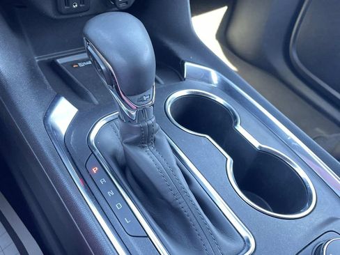 Used 2023 Chevrolet Traverse LT image 26