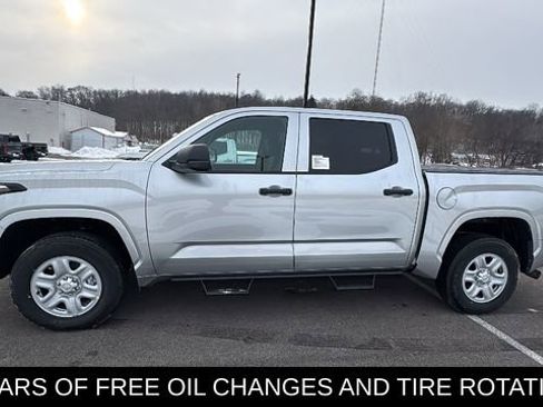 New 2026 Toyota Tundra SR image 2