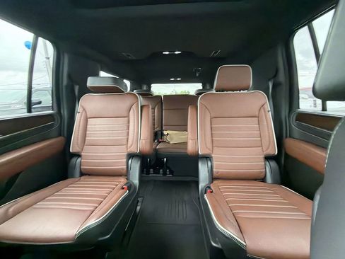 Used 2023 GMC Yukon XL Denali Ultimate w/ LPO, Floor Liner Package AWD/4WD image 13