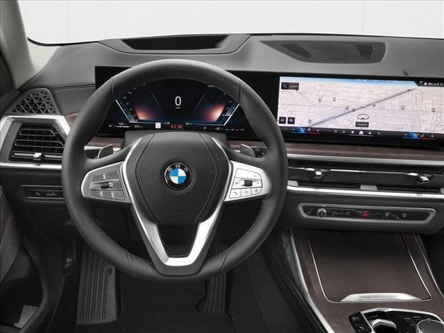 New 2027 BMW X7 xDrive40i w/ Executive Package AWD/4WD image 4
