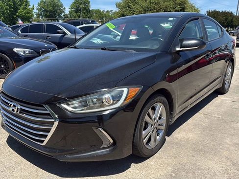 Used 2017 Hyundai Elantra Value Edition FWD image 1