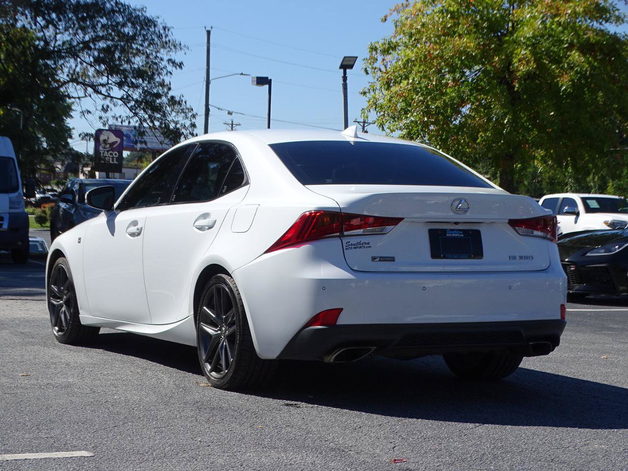 Used 2020 Lexus IS 350 F Sport w/ F Sport Package RWD image 10