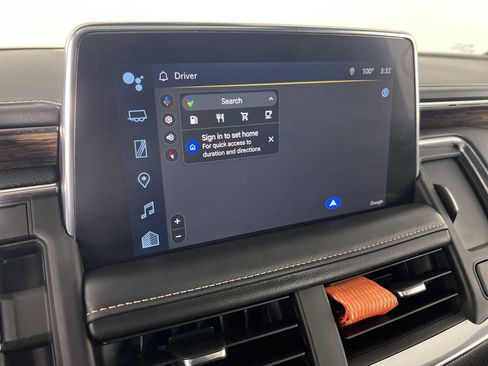 Used 2024 Chevrolet Tahoe Premier w/ Premium Package RWD image 27