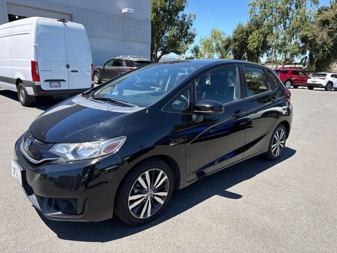 Used 2016 Honda Fit EX image 2
