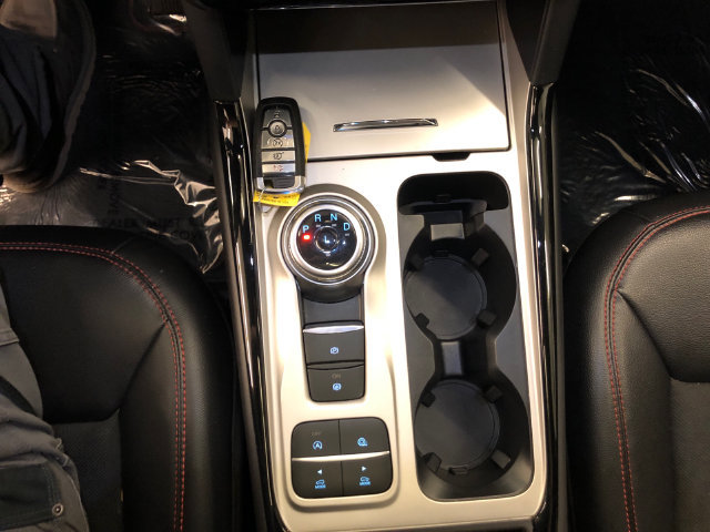Used 2023 Ford Explorer ST-Line w/ Class IV Trailer Tow Package RWD image 24