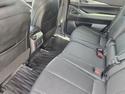 Certified 2027 INFINITI QX60 Luxe w/ Cargo Package FWD image 12